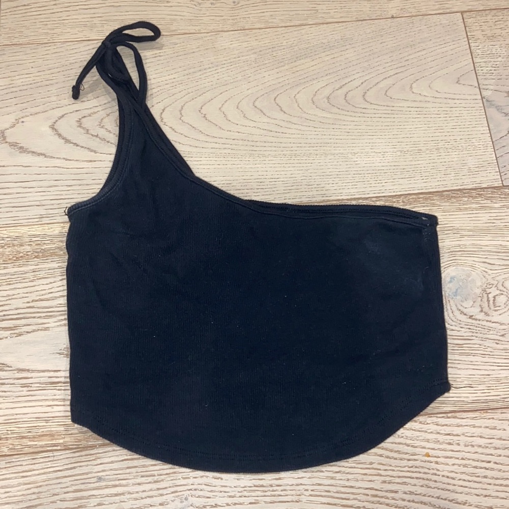 Pacsun black one shoulder crop top